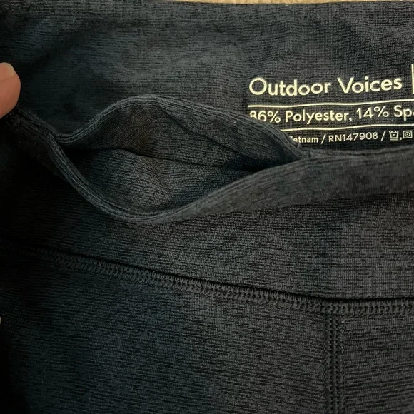 Outdoor Voices Deep Blue Leggings - Picture 3 of 6